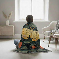 Golden Moth Floral Woven Blanket, Vintage Garden Throw, Botanical Boho Tapestry, Elegant Nature Blanket Gift, Moody Home Decor Accent