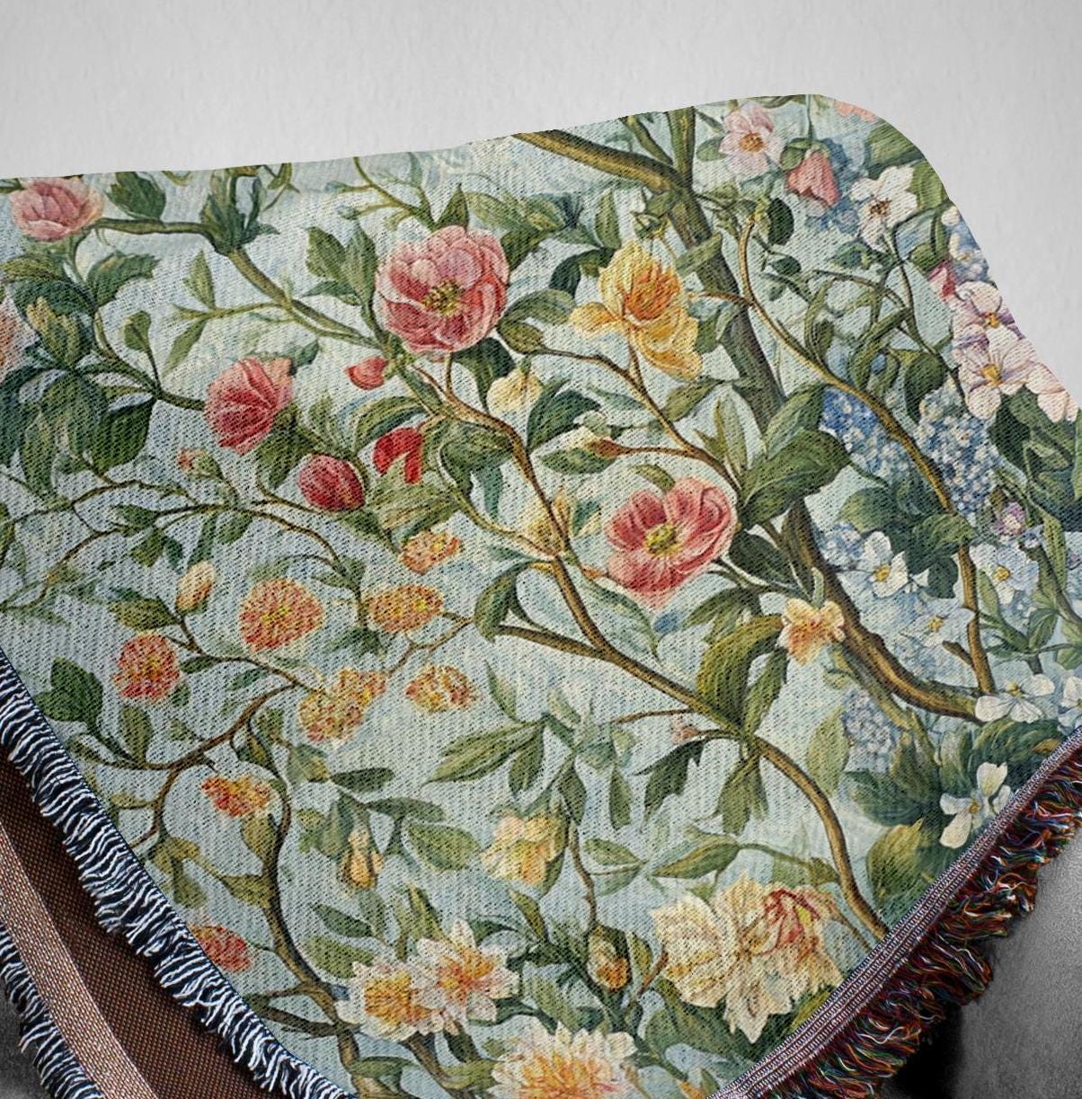 Morris Inspired Throw Blanket, Spring Flowers Blanket, William Morris Inspired Woven Blanket, Vintage Blanket, Floral Picnic Blanket