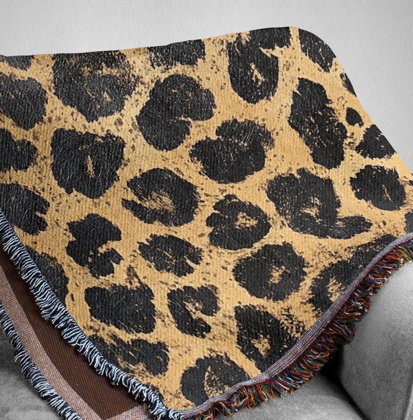 Leopard Print Throw Blanket, Animal Pattern Picnic Blanket, Vintage Blanket Living Room Couch Blanket, Nature-Inspired Blanket, Cozy Blanket